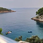Daire Rogosic Milna (Brac)